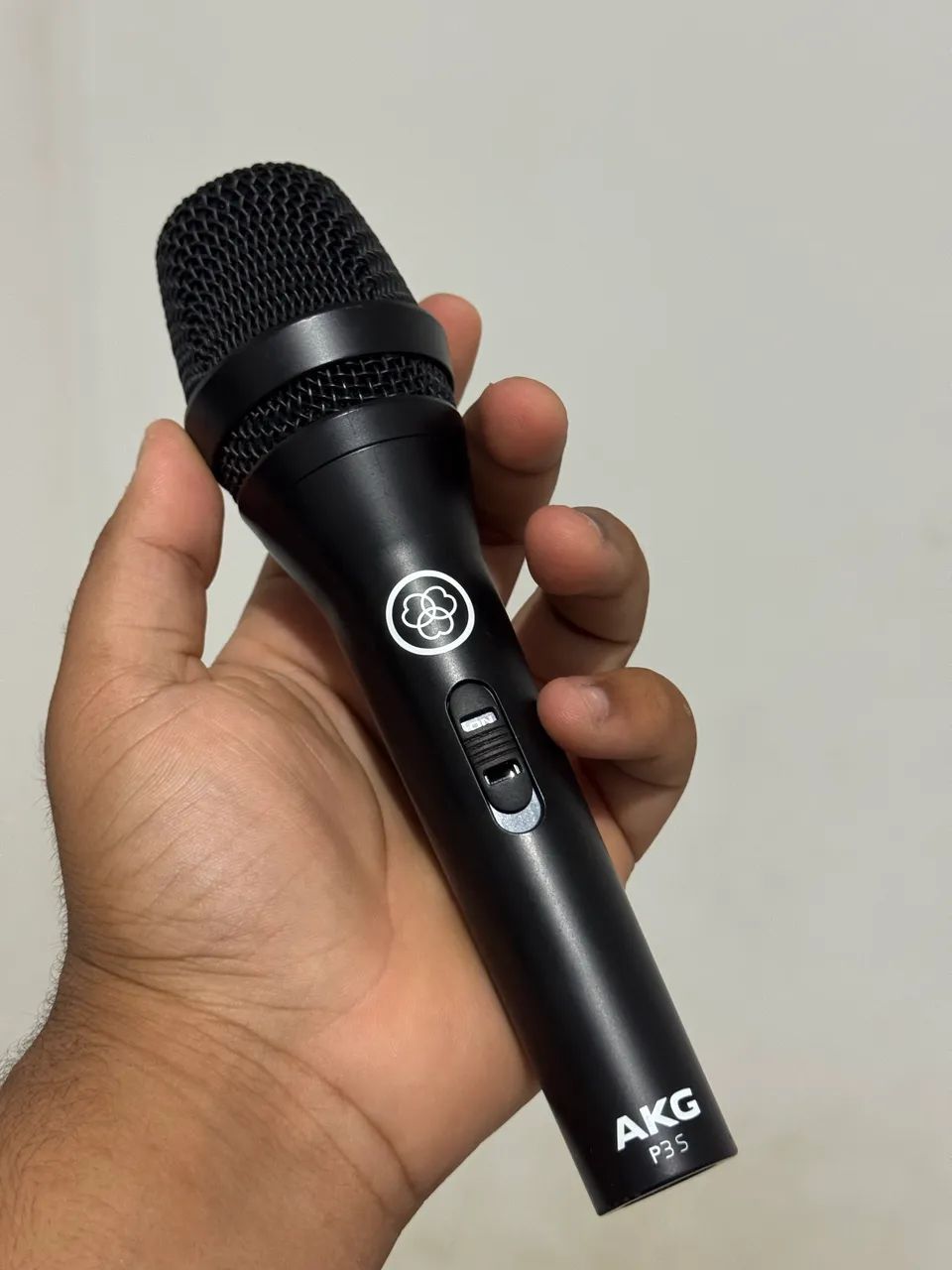 Microfone AKG Perception P3S