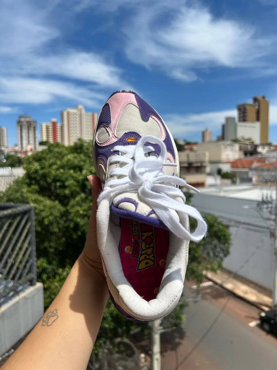 Tenis adidas Freeza