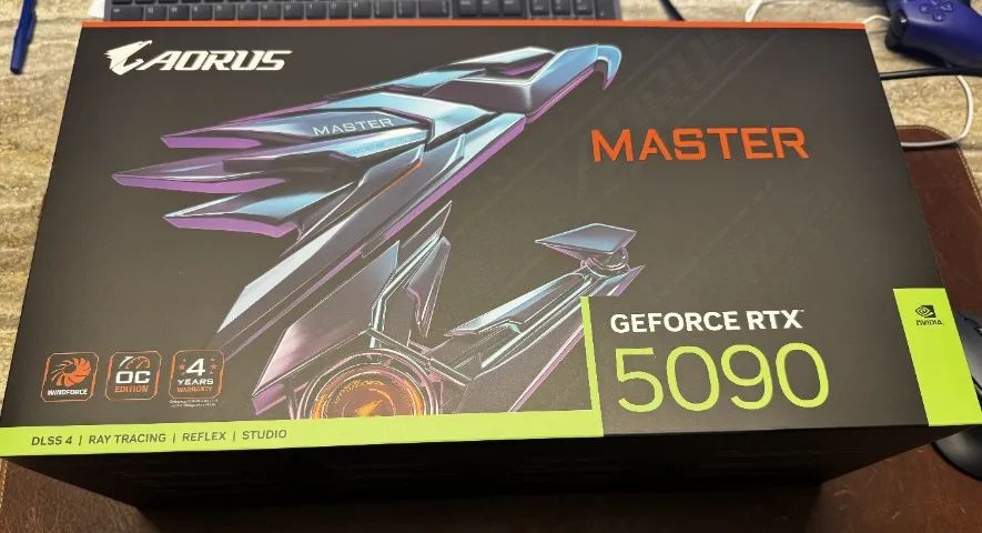 Gigabyte Rtx 5090 Aorus Master 32gb Gddr7 [lacrada + Nota]