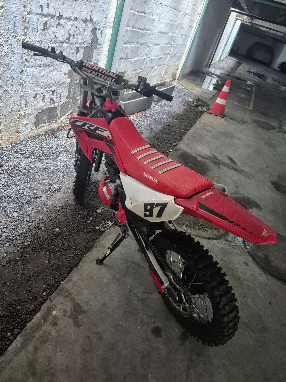 CRF 230 - Foto 4