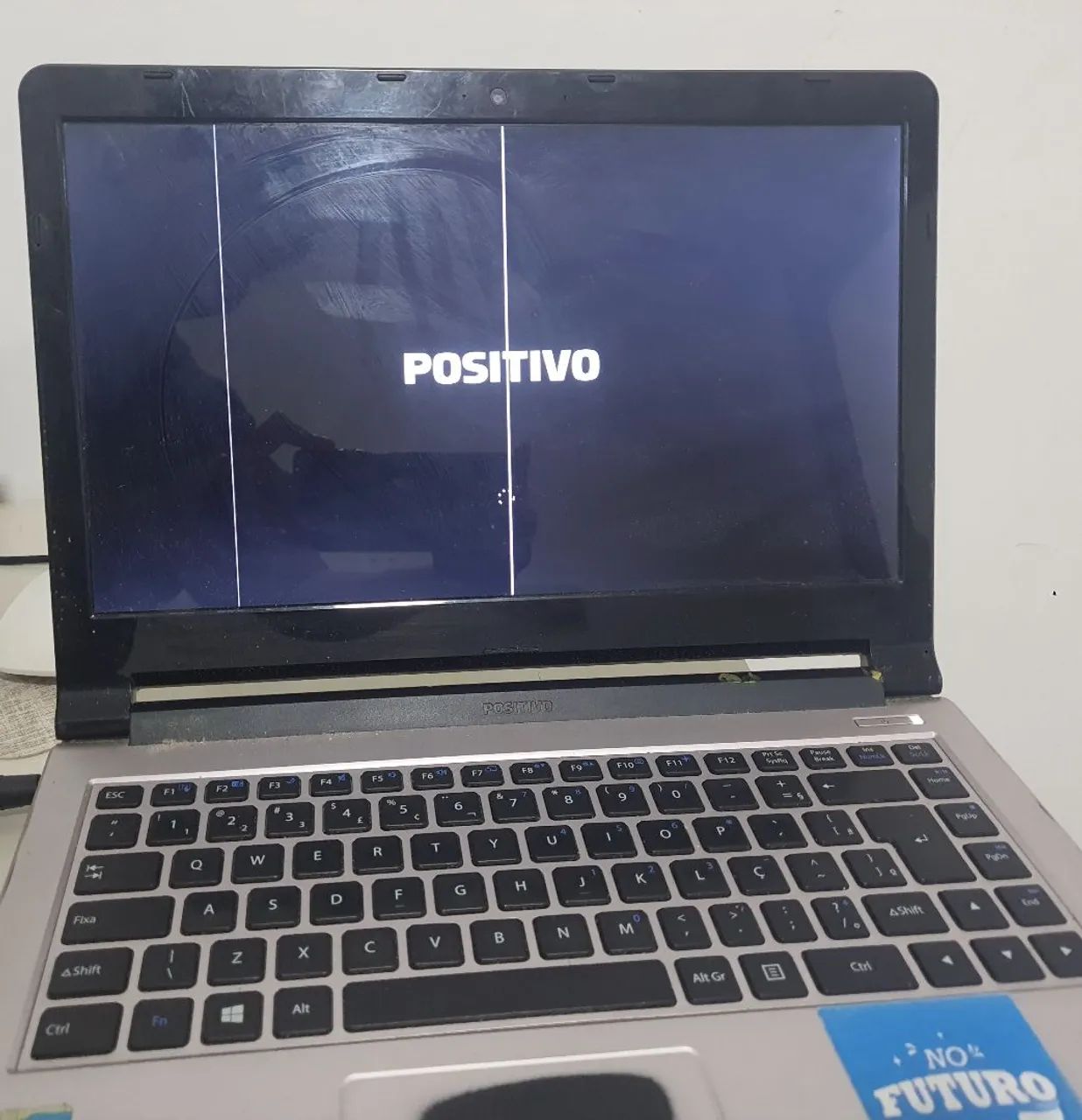 Vendo notebook usado