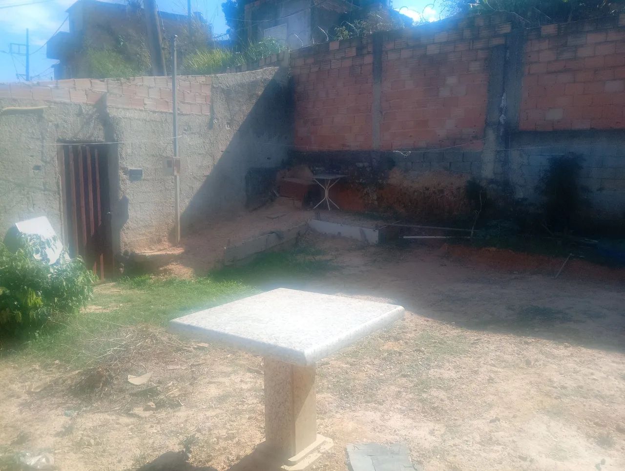 Vendo linda casa bairro itapuan sete lagoas  - Foto 3
