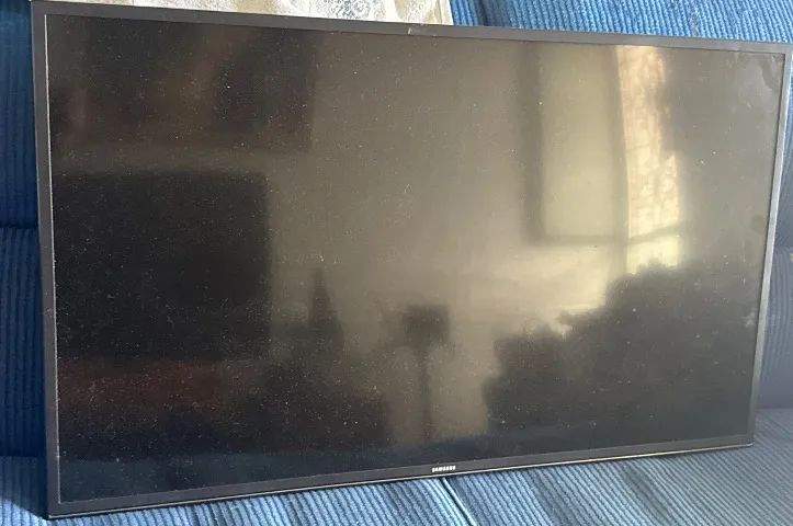 DUAS TVs 42 polegadas com defeito - Foto 2