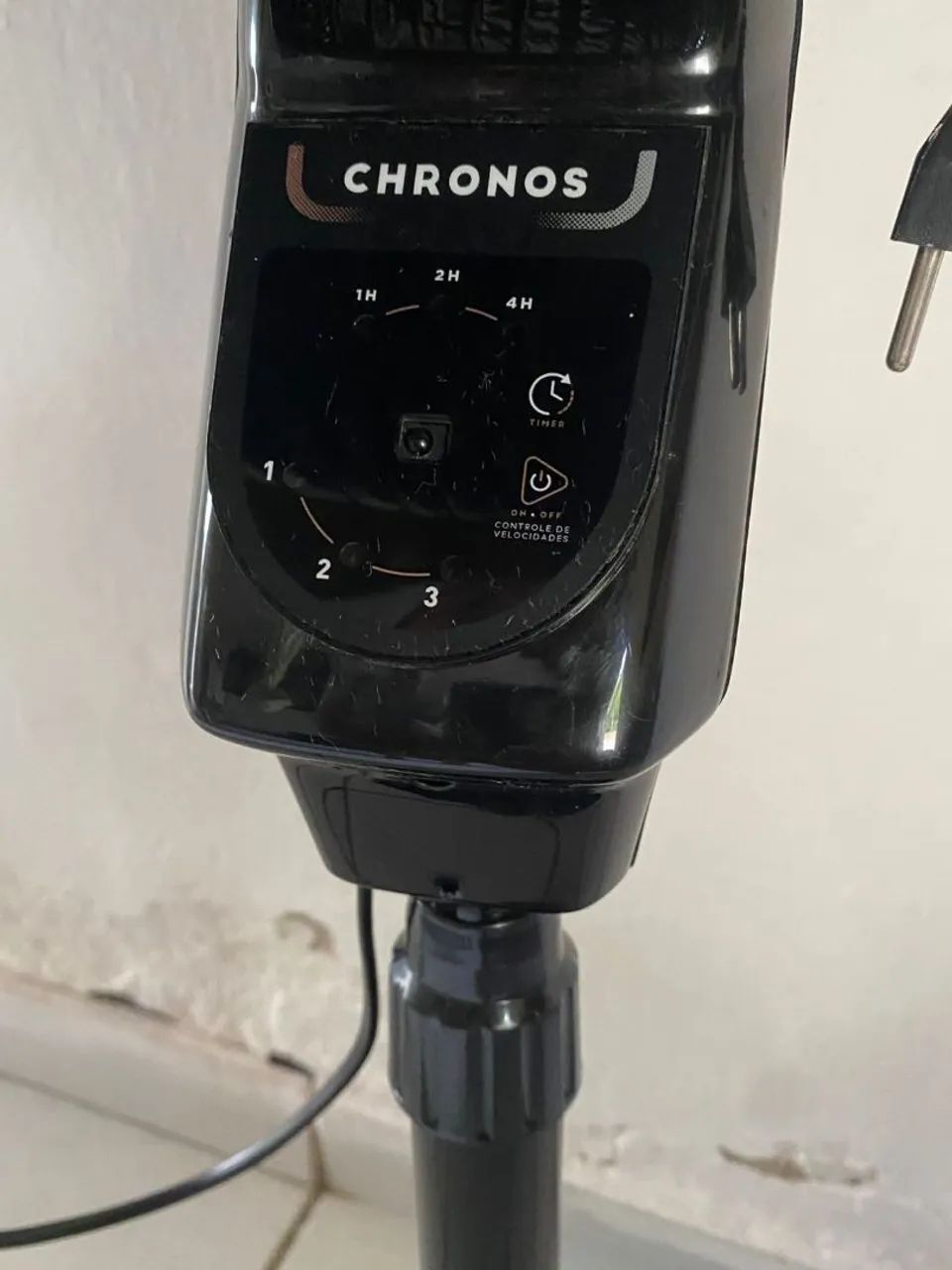 Um ventilador  - Foto 3