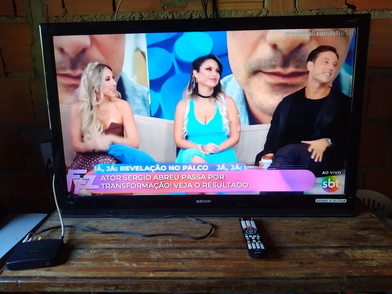 TV  - Foto 3