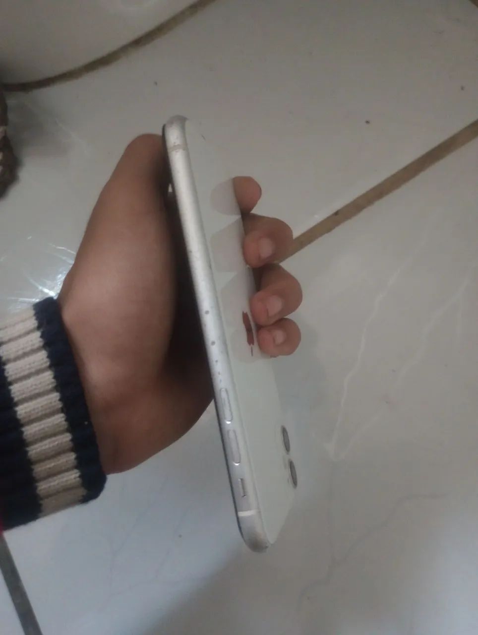 iPhone 11 normal 64 GB tela original e bateria original trocada - Foto 4