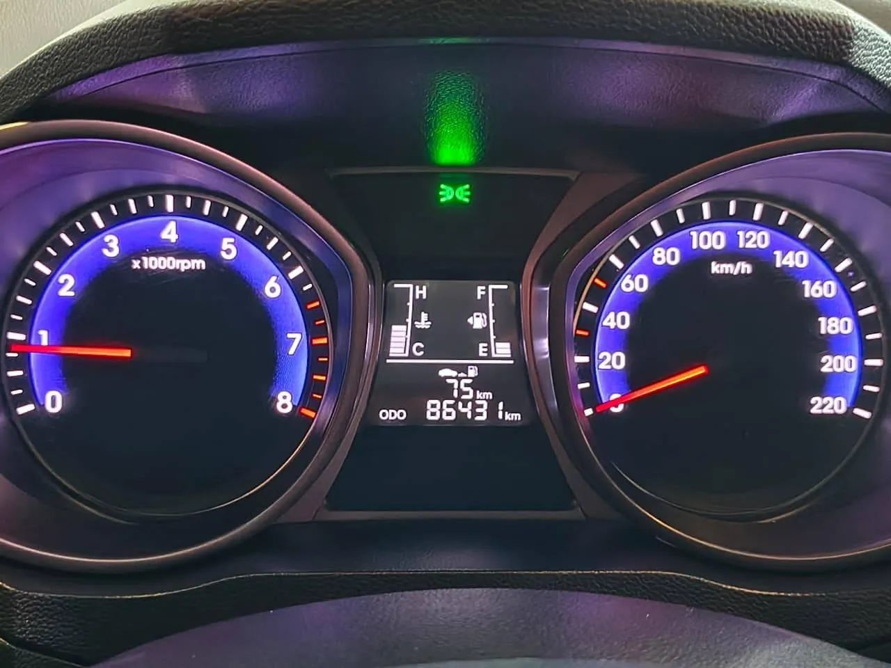 Hyundai HB20 Unique 1.0 Flex 12V Mec. 2019 - Foto 9