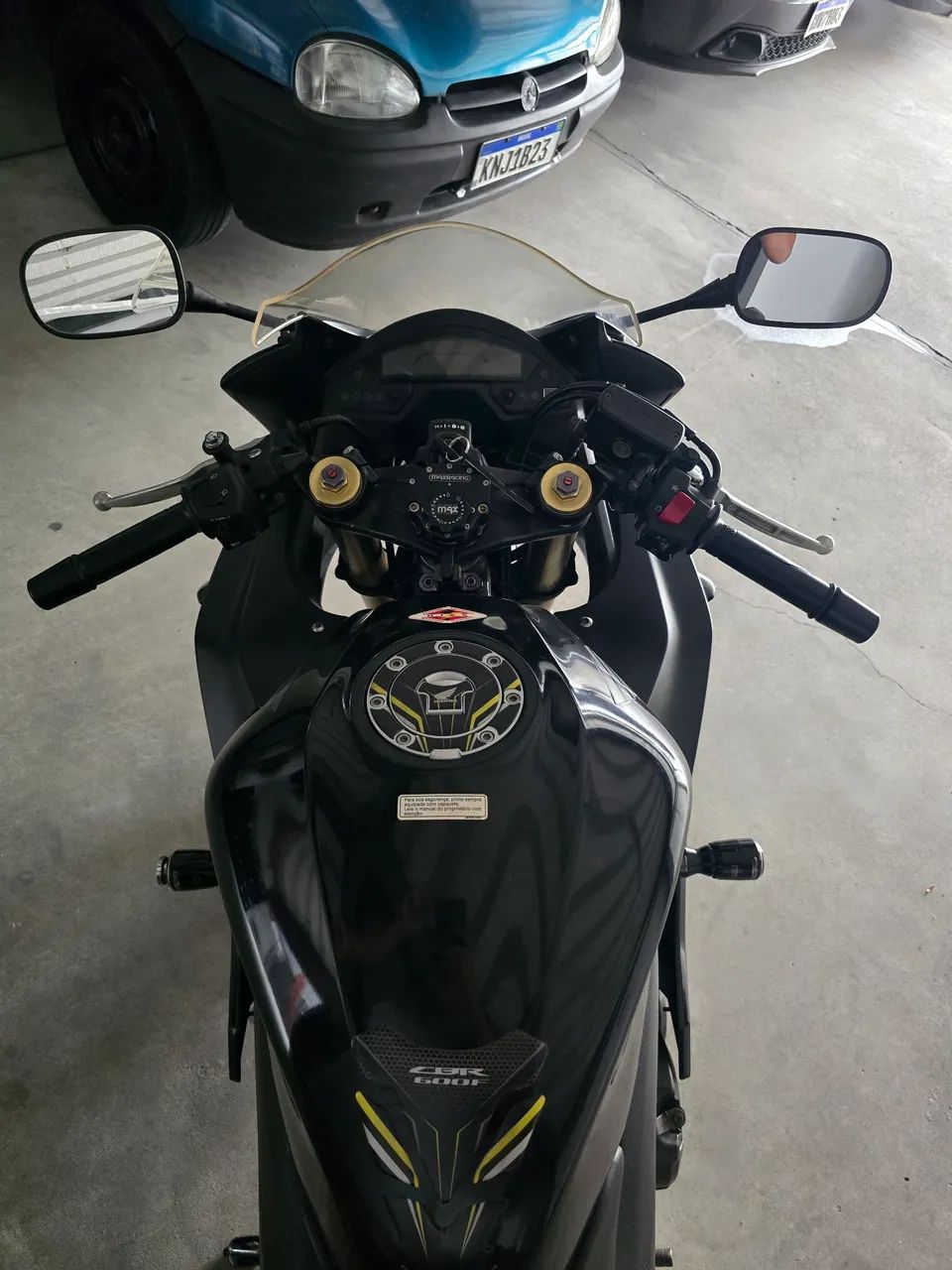 CBR 600F 2012 - Foto 3