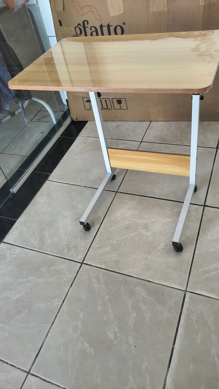 Mesa de computador - Foto 2