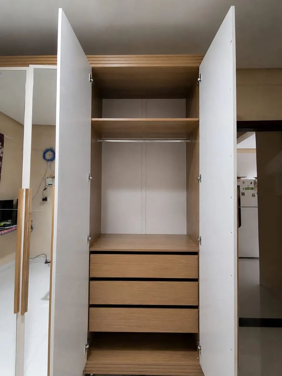 Guarda roupa de casal 6 portas  - Foto 2