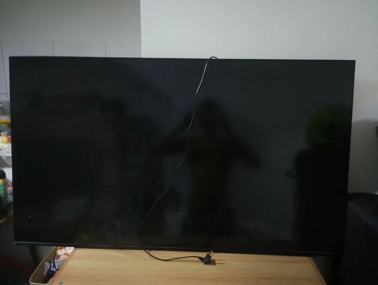 Vendo TV Samsung cristal 50 polegadas para retirada de peças, com o controle solar - Foto 4