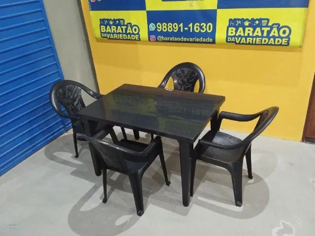 JOGO DE MESA RETANGULAR COM POLTRONAS NOBRE - Foto 3