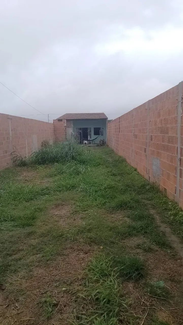 Casa com terreno 