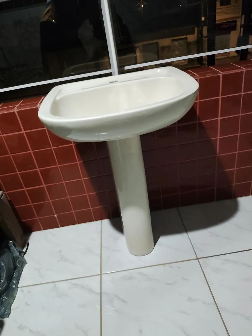 lavatório com coluna - Foto 2
