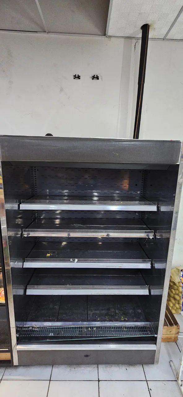 Expositor refrigerado vertical aberto