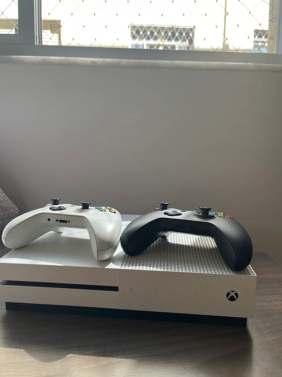 Xbox One S 500Gb - Foto 2