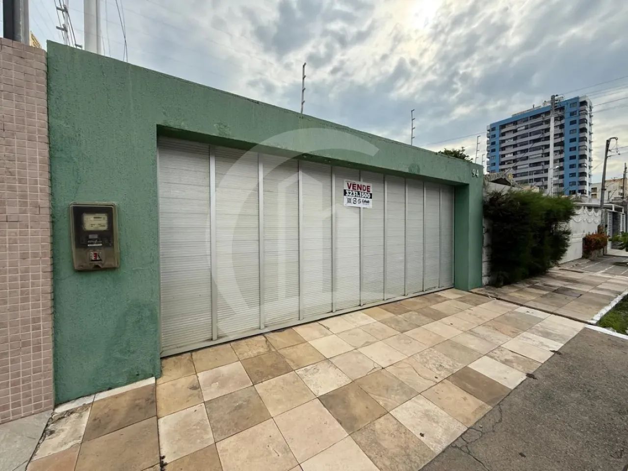 Casa à venda no bairro Grageru, ampla e bem localizada - Foto 2