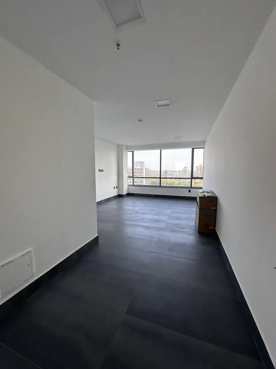Sala Comercial no Condomínio Soberane Live no Adrianópolis - Foto 2