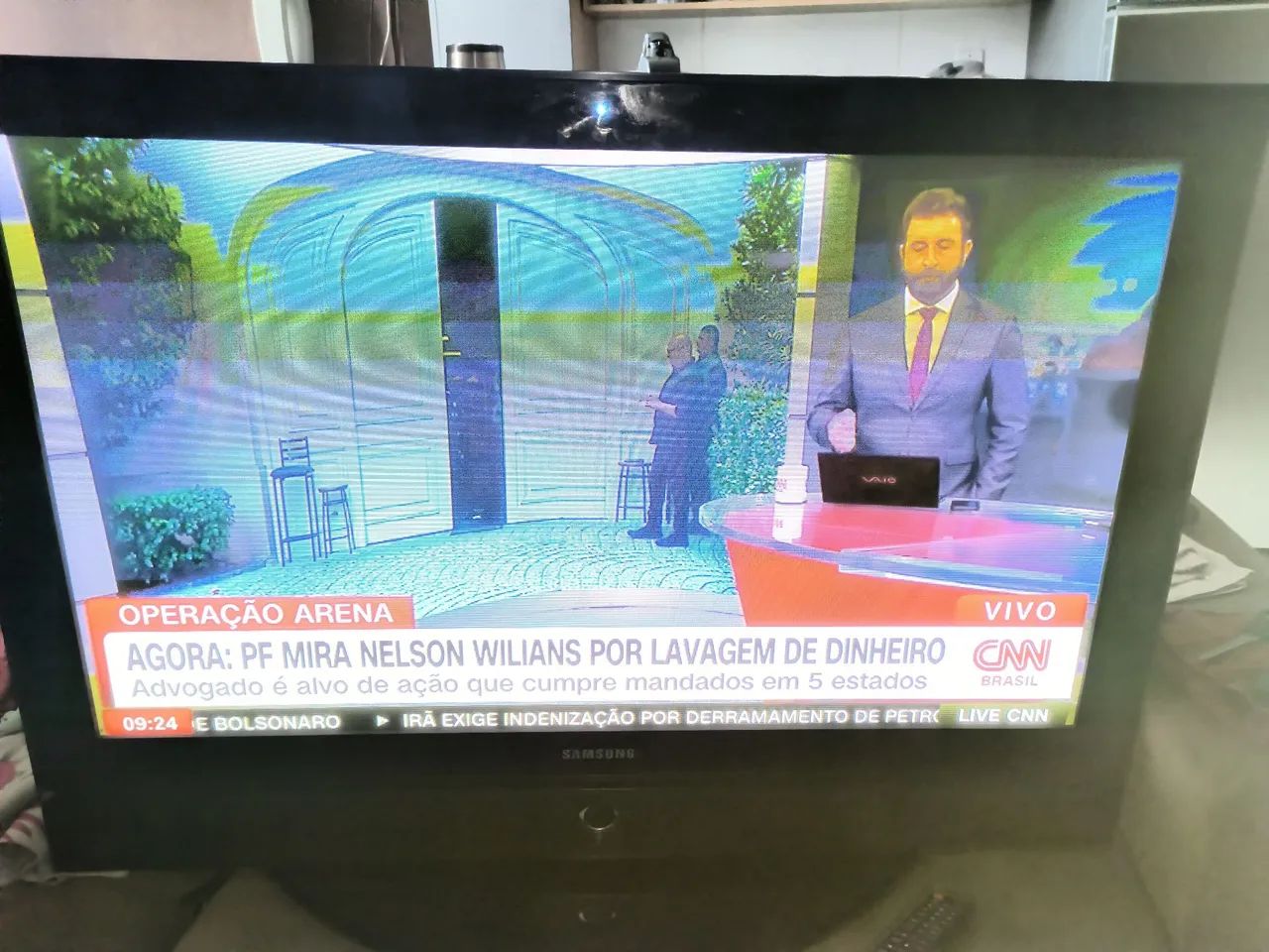 Tv 42 já com somdbar..não e smart - Foto 3