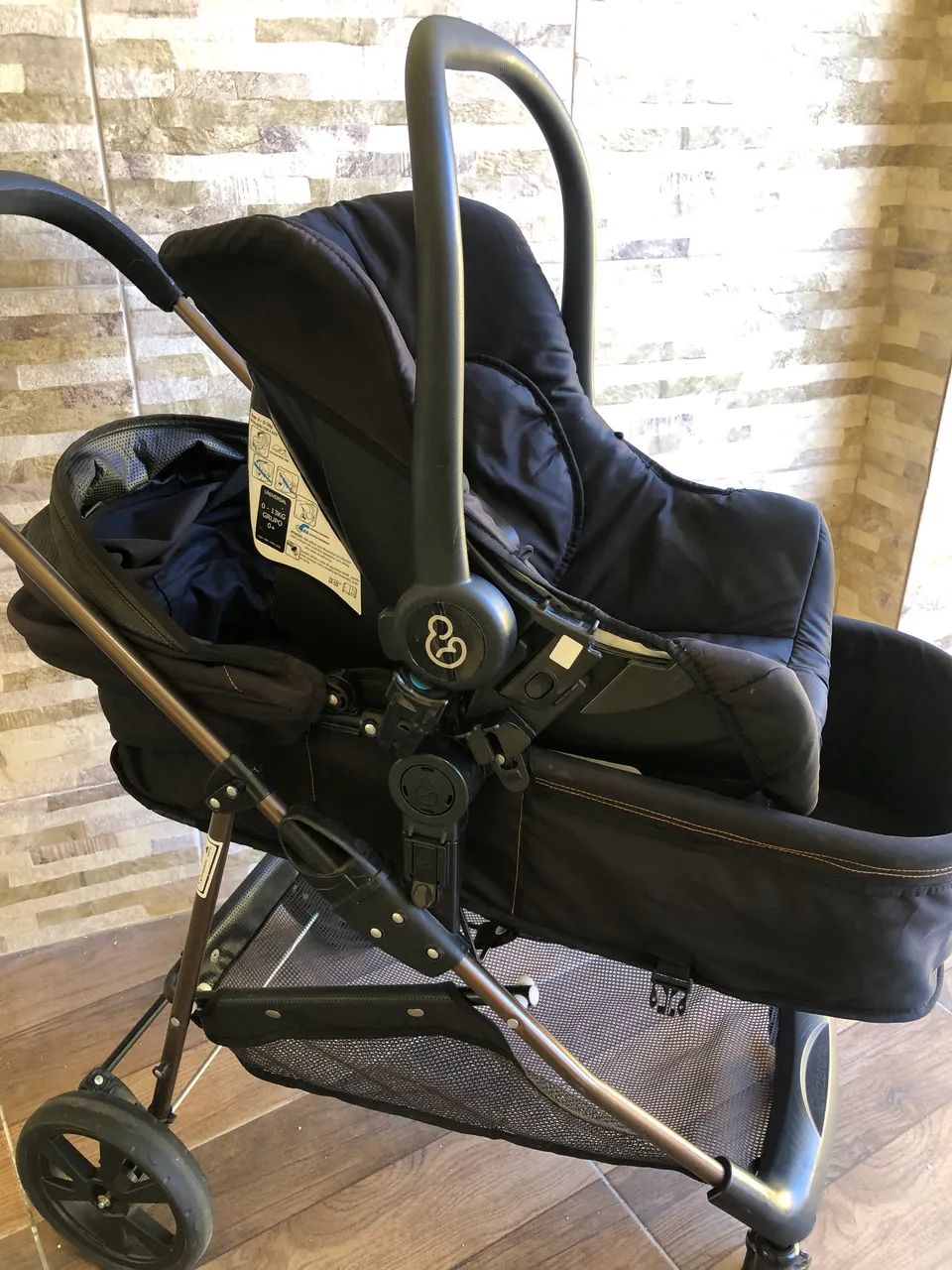 Carrinho de bebê com Bebê conforto - Galzerano  - Foto 3