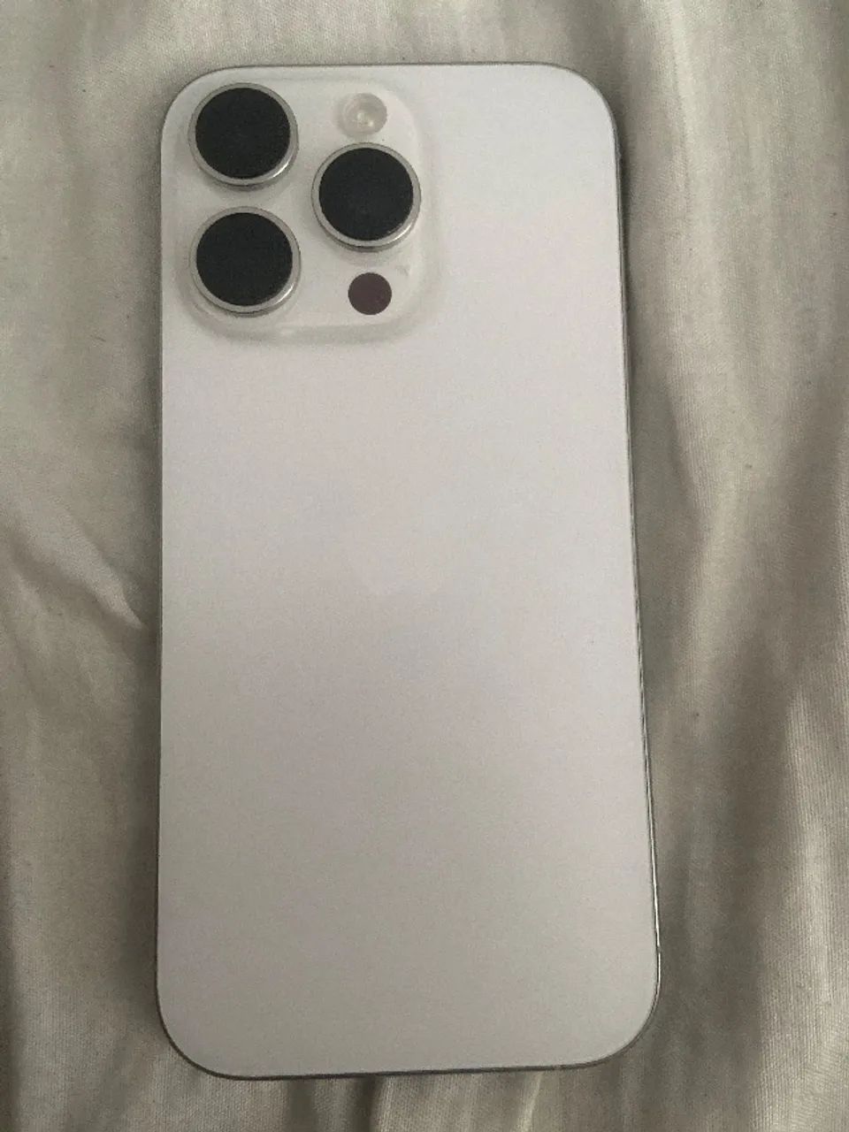 iPhone 16 pro defeito vendo ou troco