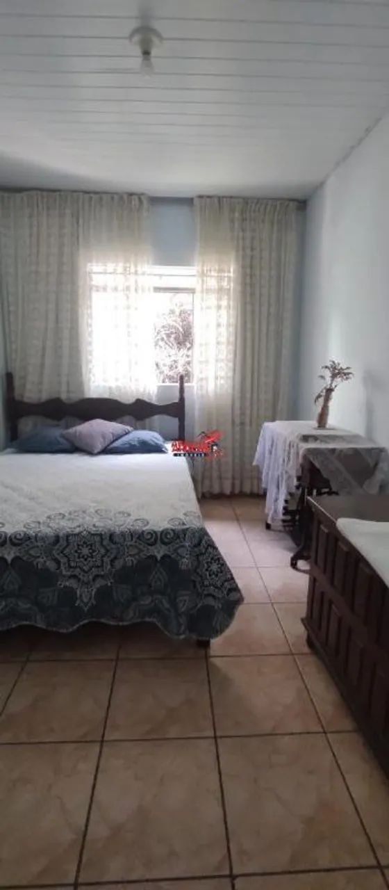 Casa com 04 quartos e quintal, bairro de Lourdes, Viçosa MG! - Foto 5