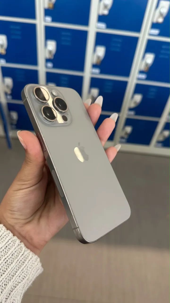 VENDO IPHONE 15 pro - Foto 2