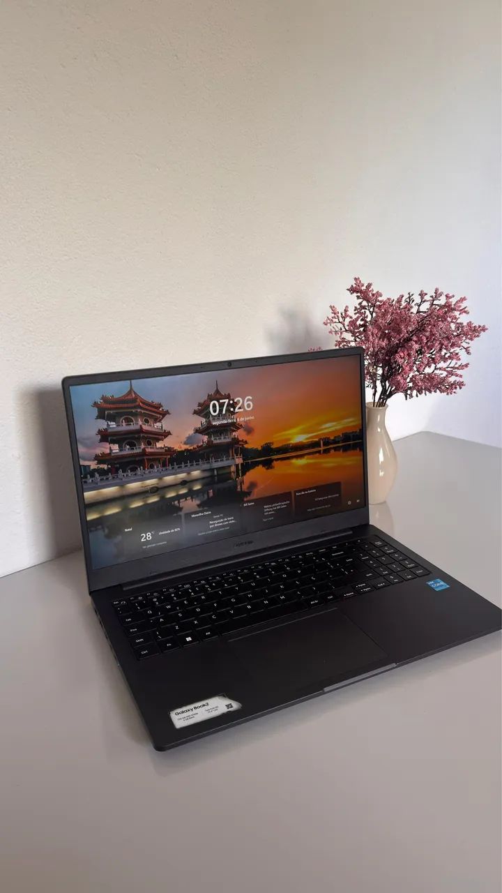     Galaxy Book2 Samsung Core i3 SSD 256GB - Semi Novo - Foto 5