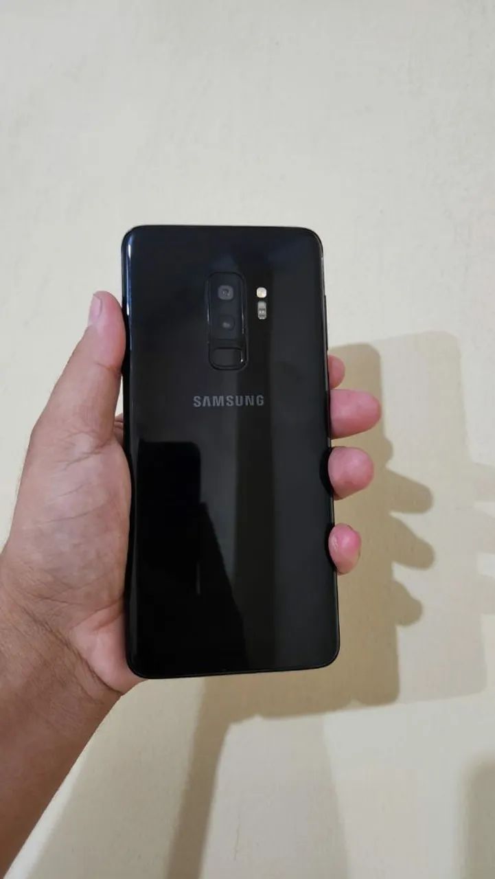 Galaxy S9 plus pra sair logo  - Foto 2
