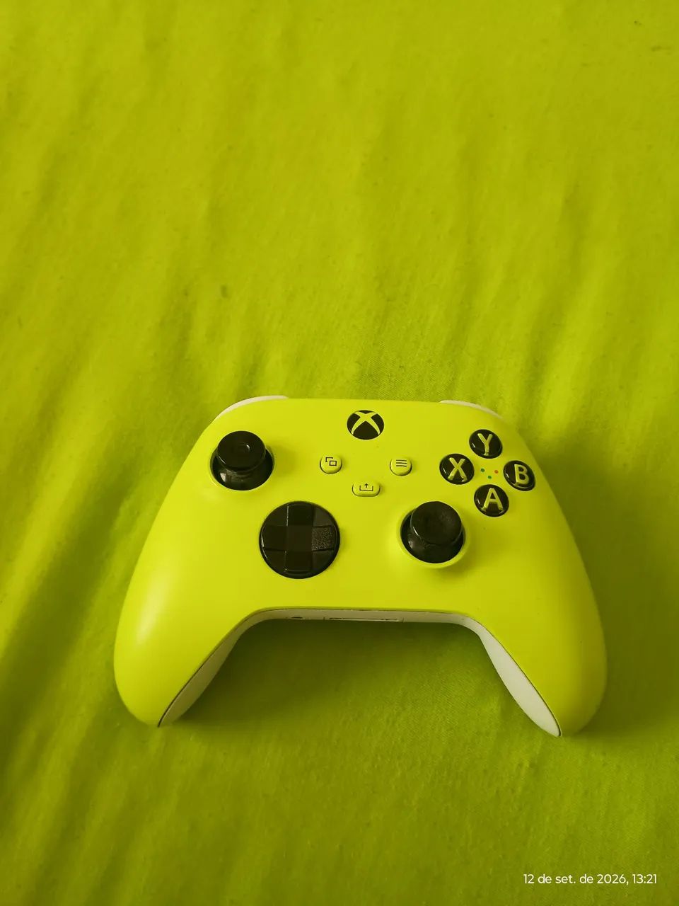 Xbox one s com jogo Sonic racing 512gb - Foto 4