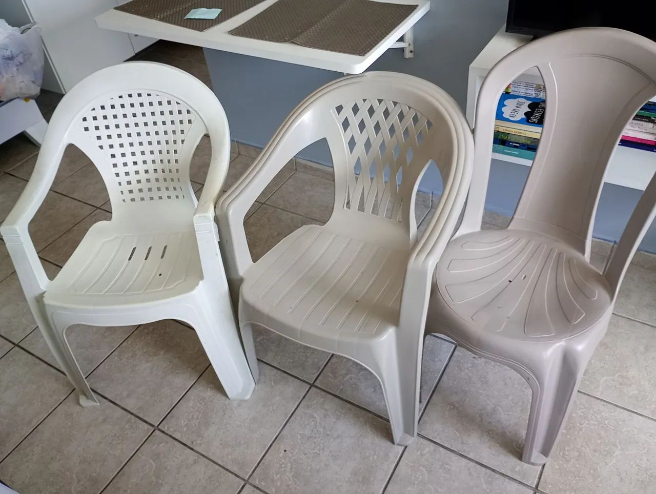 CADEIRAS DE PLASTICOS  - Foto 2