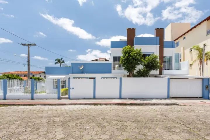 Casa a 3 Quadras do Mar em Canasvieiras