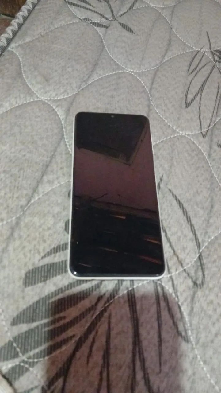 SAMSUNG A04