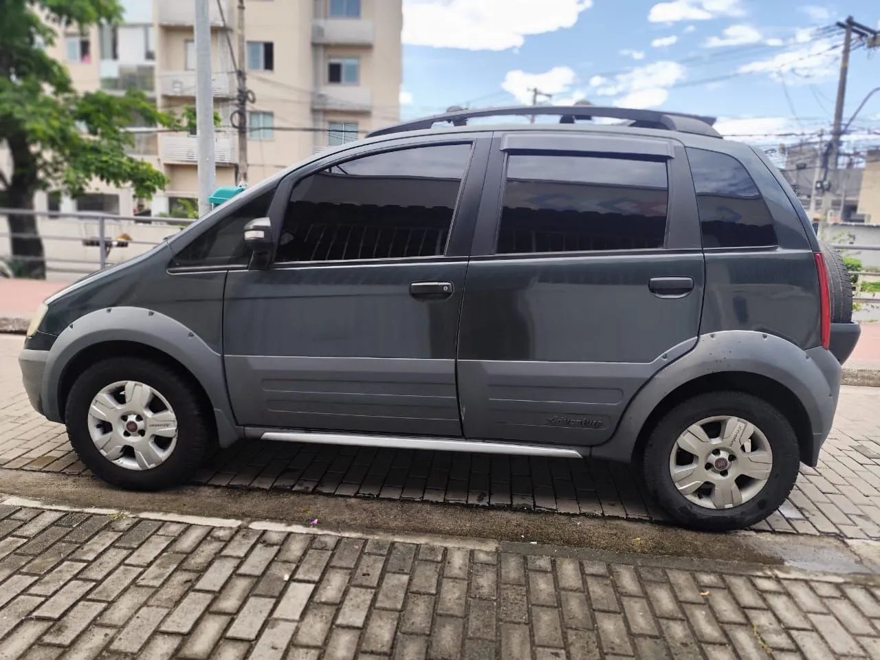 Fiat Idea ADVENT./ ADV.LOCKER 1.8 MPI FLEX 5P 2009