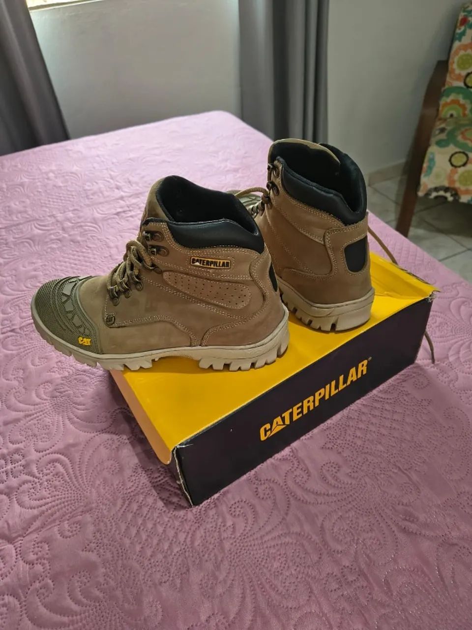 Bota Caterpillar 37 couro Original (Unisex) - Foto 5