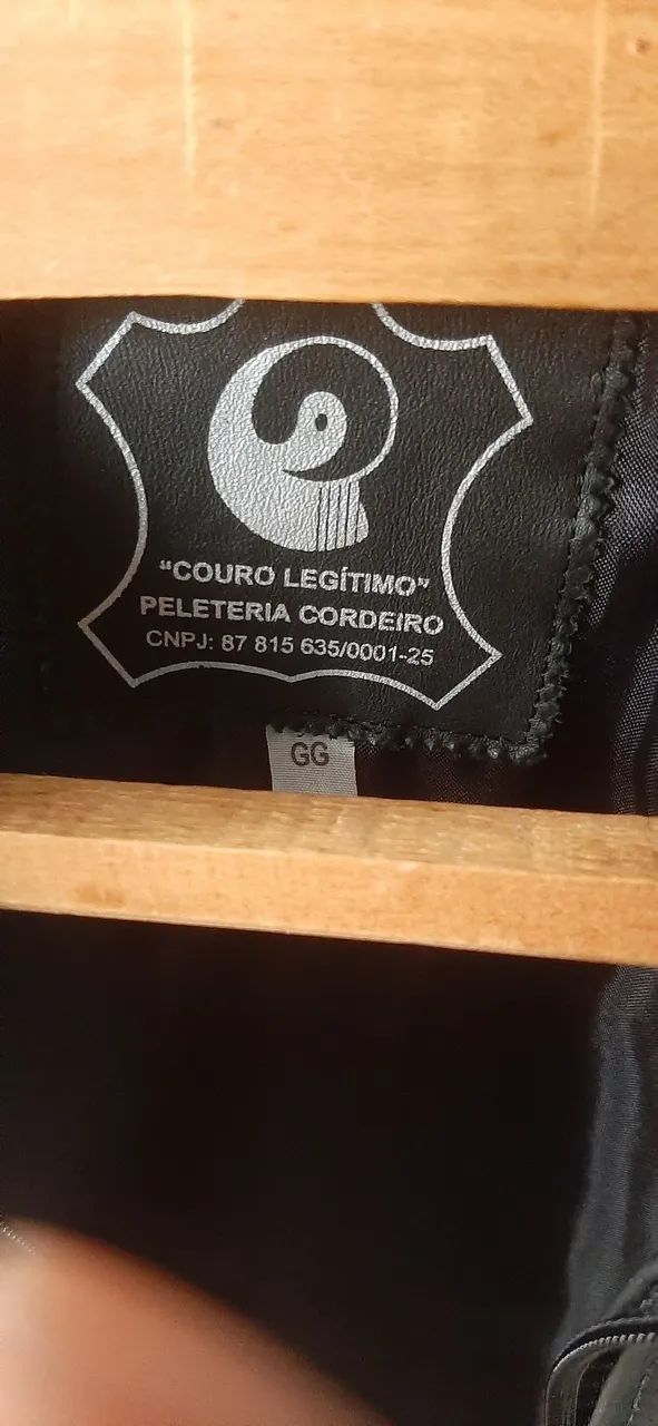 Casaco preto de pelica - Foto 4