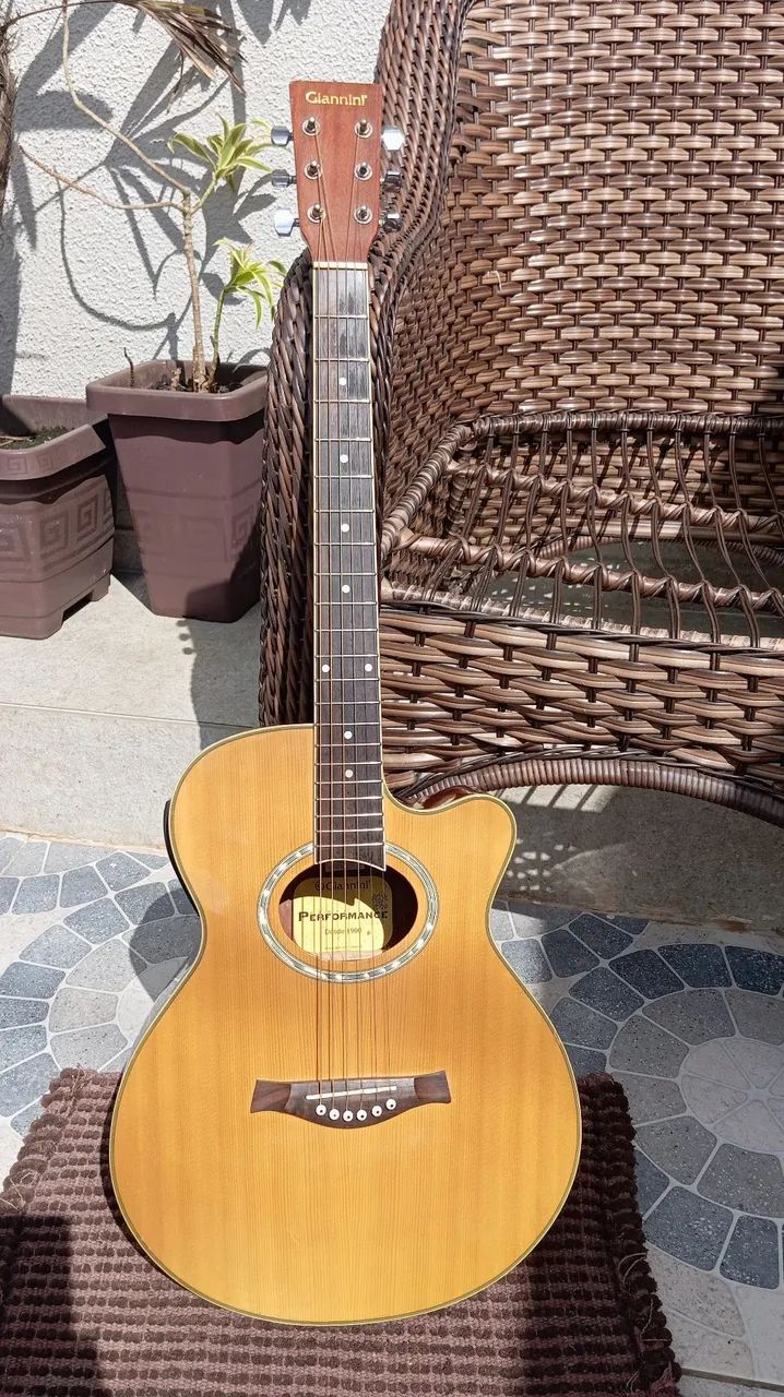 Violão Giannini performance 