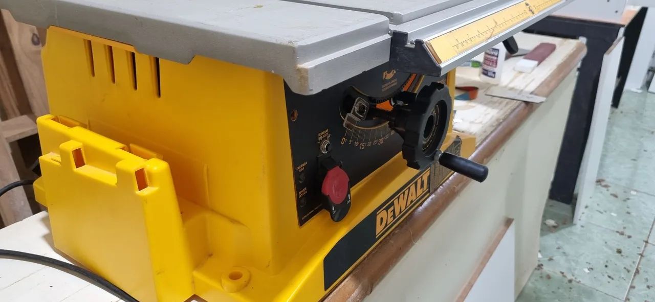 Serra esquadrejadeira dewalt 65566176892931121