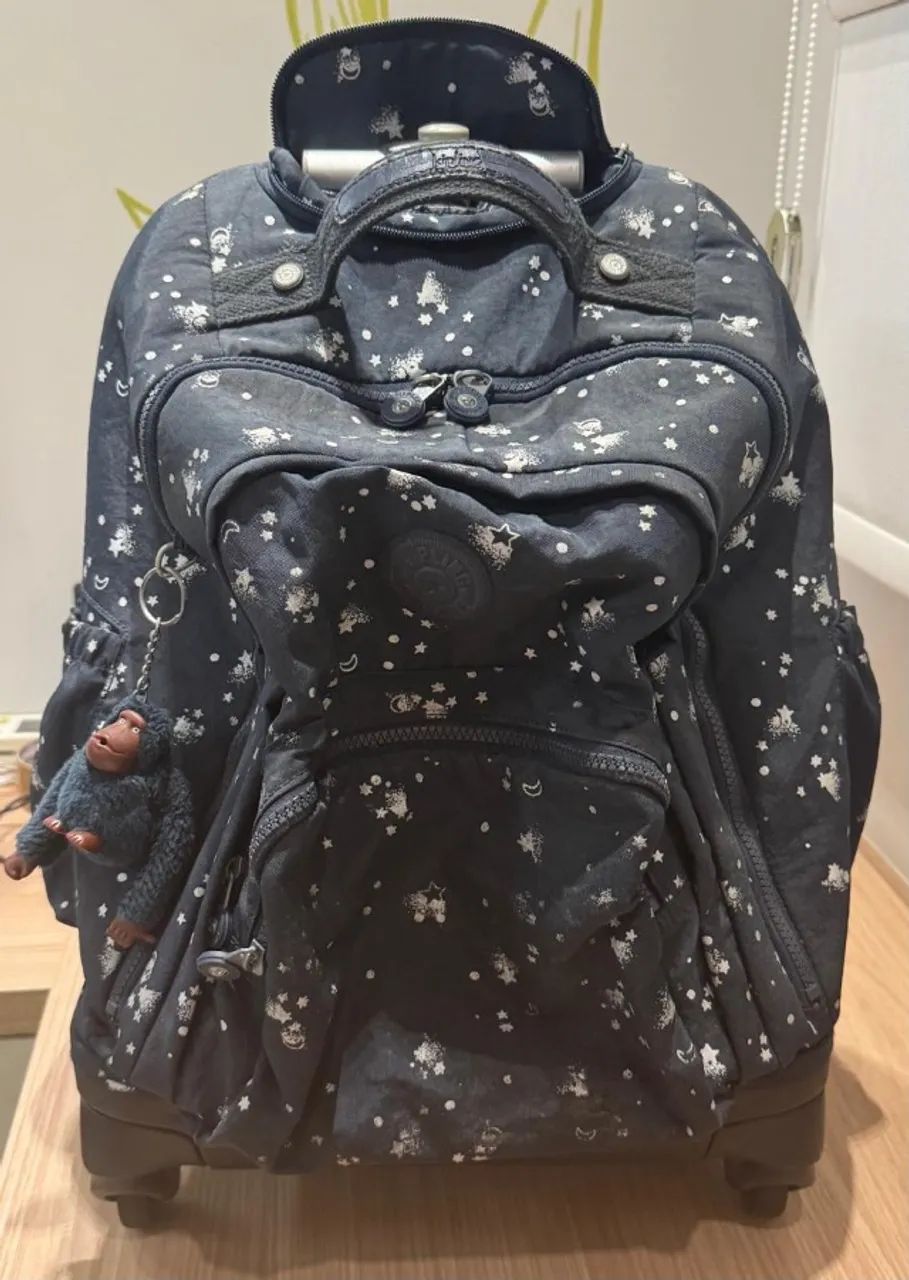 Mochila Kippling. Nova custa 2.100,00.