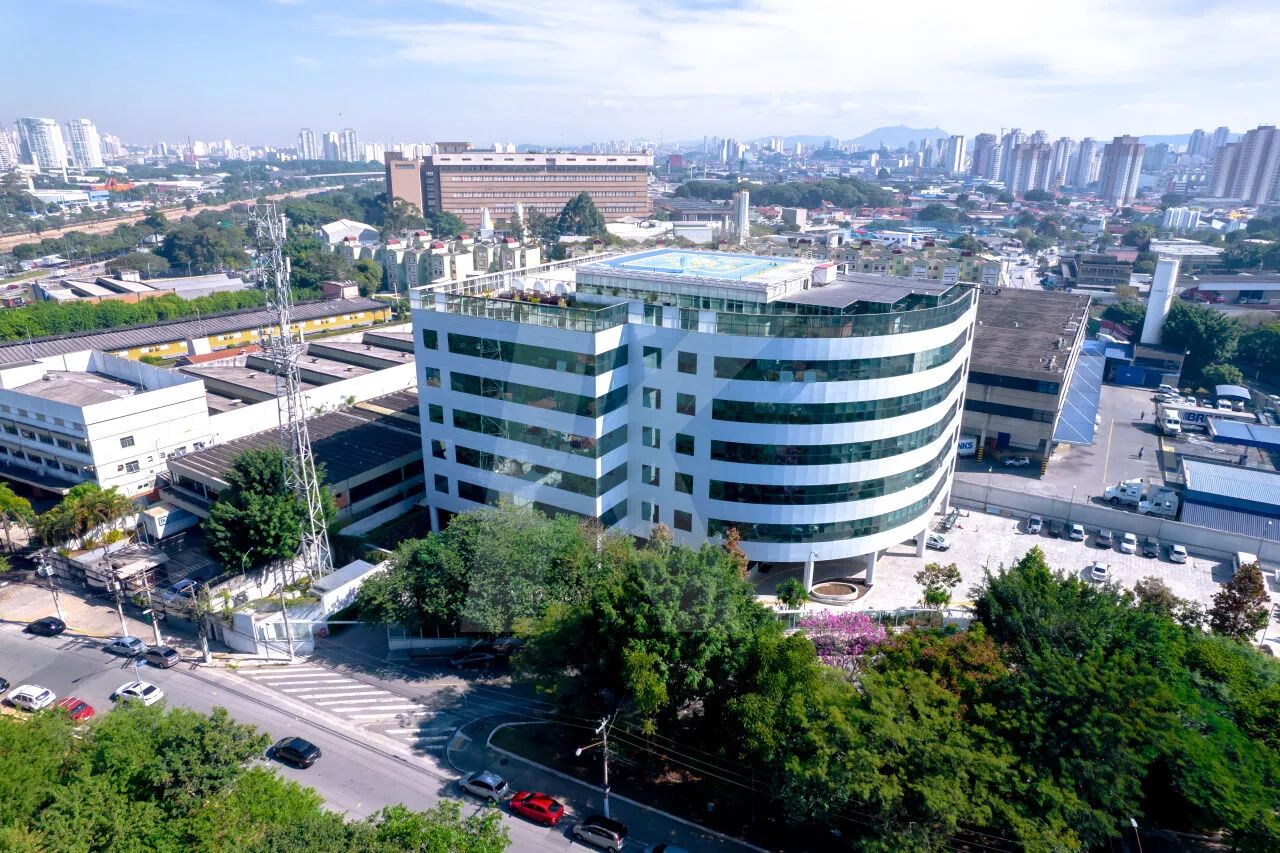 Lajes Corporativas ? Centro Empresarial Limão