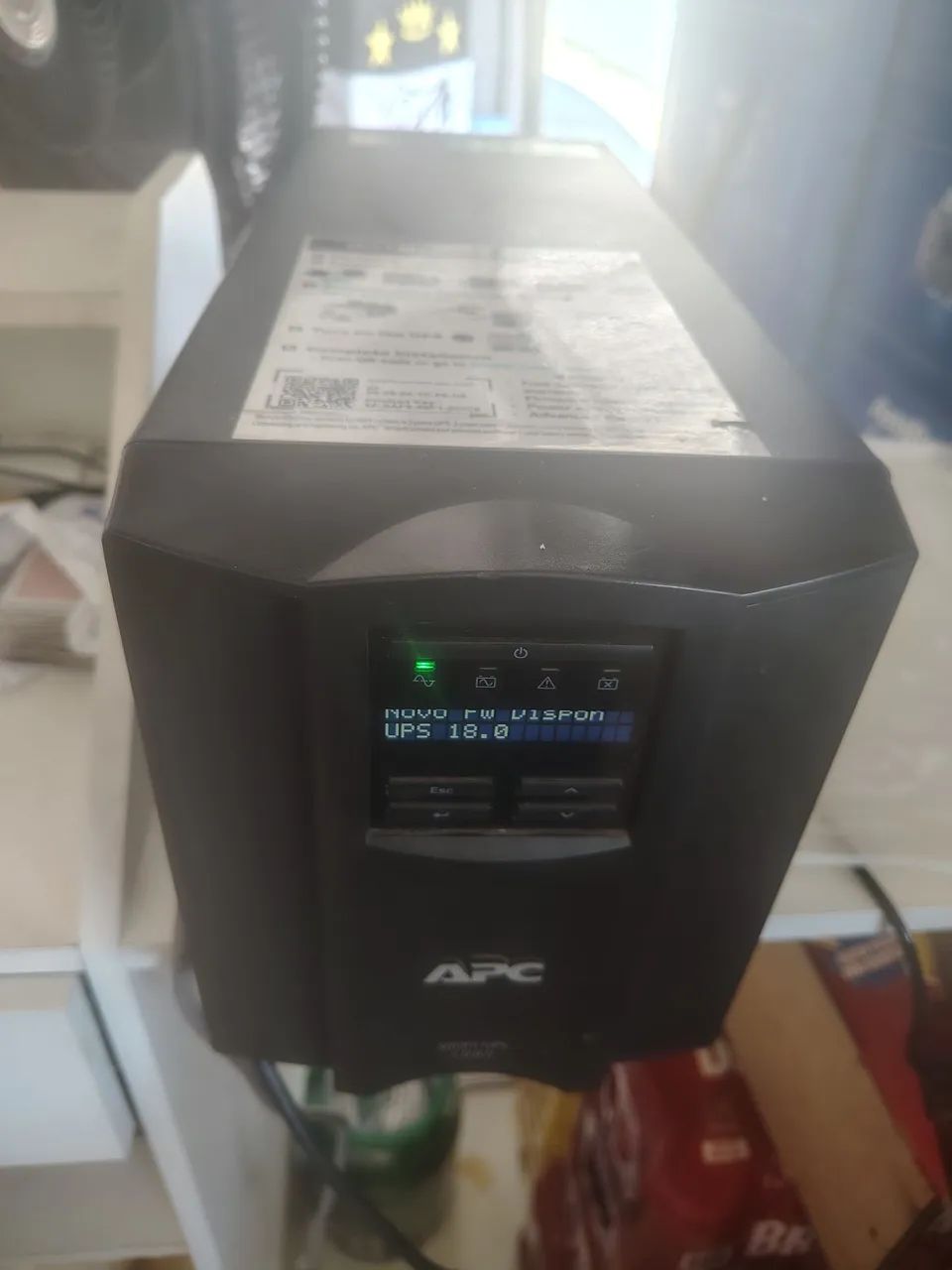 Nobreak APC 1000 va 
