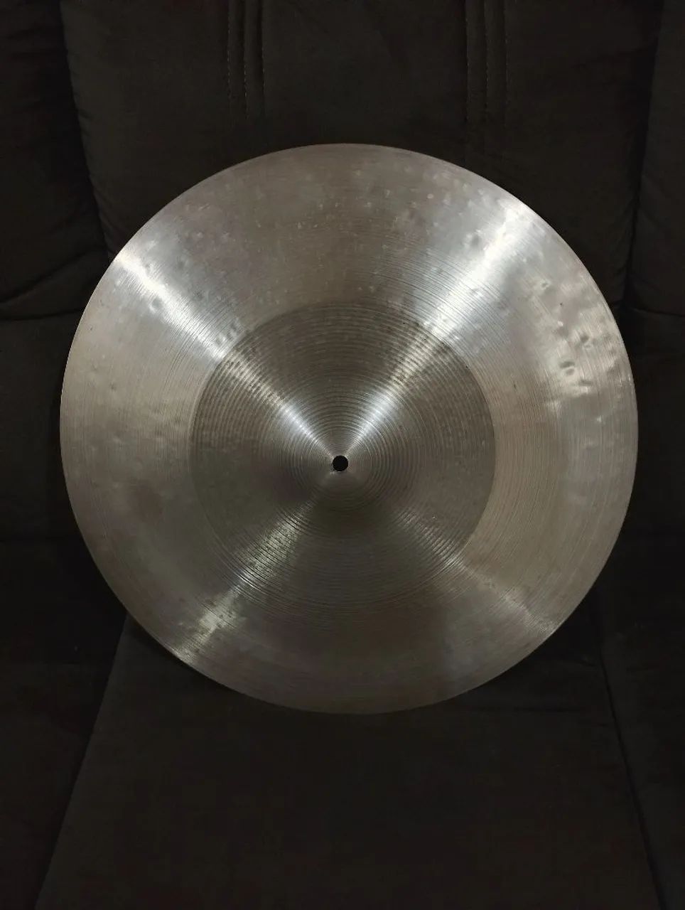 Ride Zildjian A Custom de 20 polegadas 