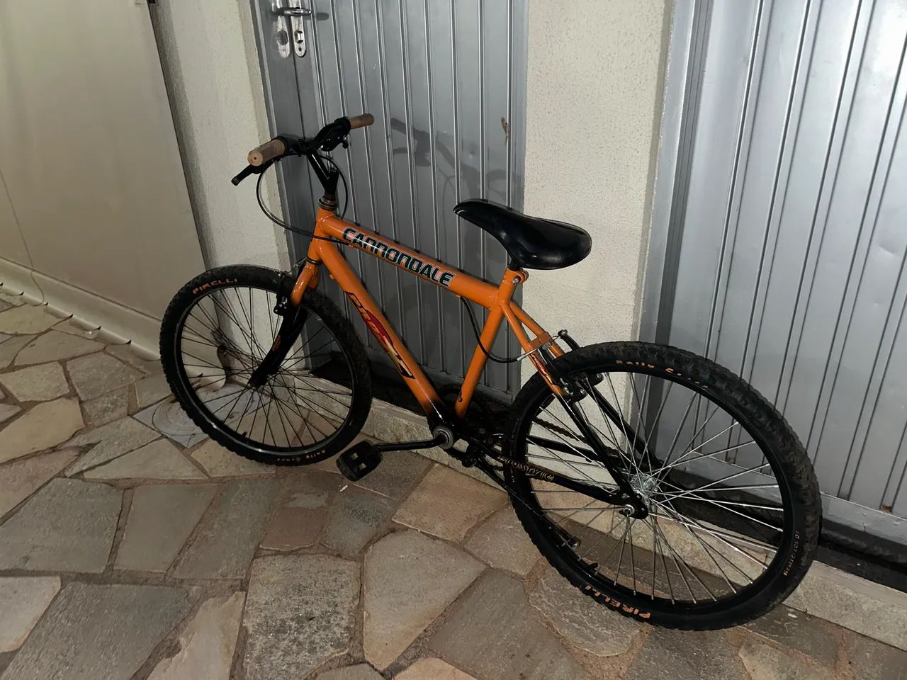 Bicicleta Cannondale aro 26 - Foto 4