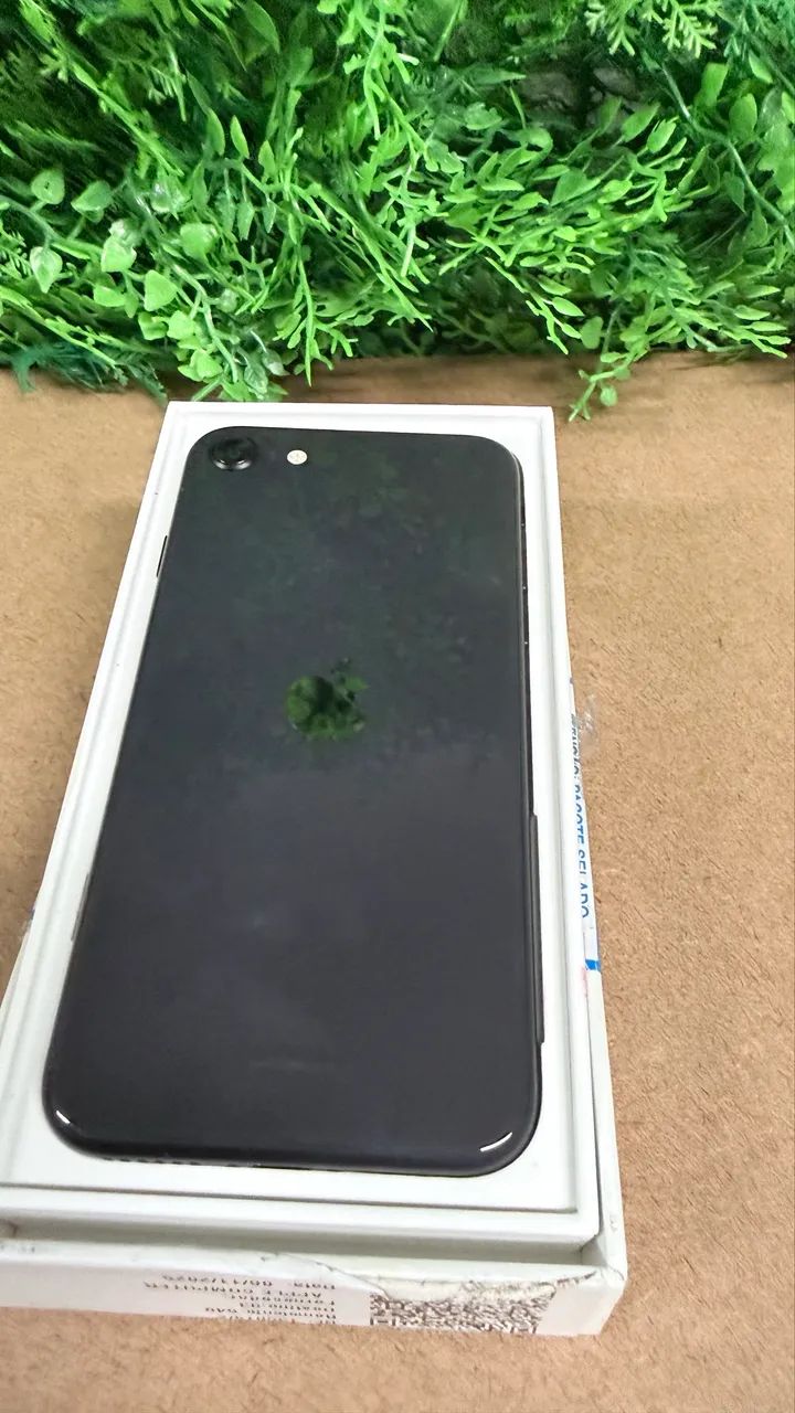 iPhone SE 128GB Nunca Usado Aparelho De Vitrine  - Foto 4