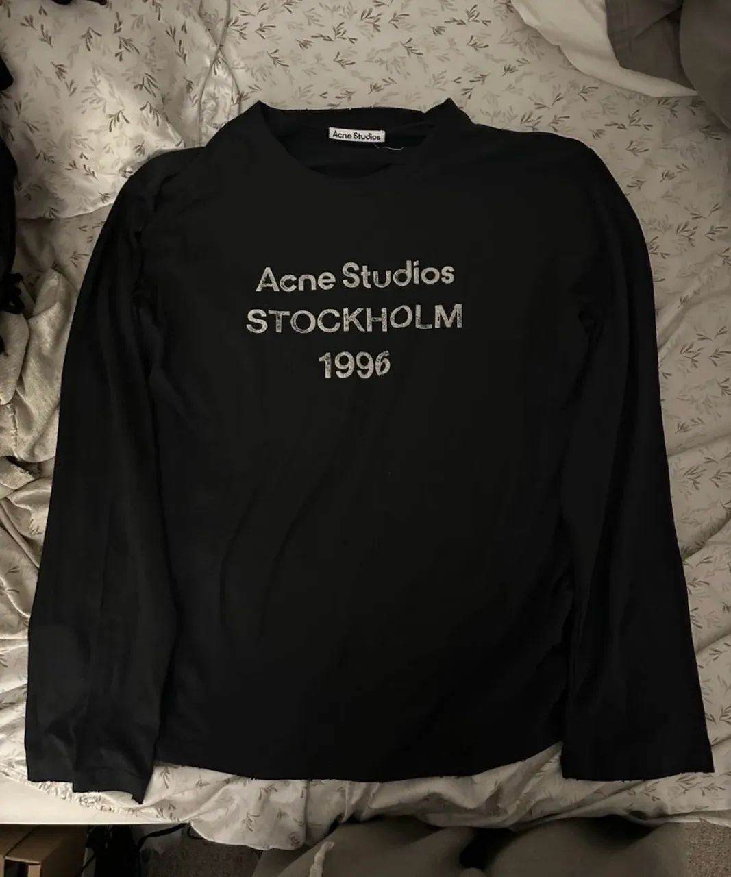 ACNE STUDIOS STOCKHOLM - Foto 2