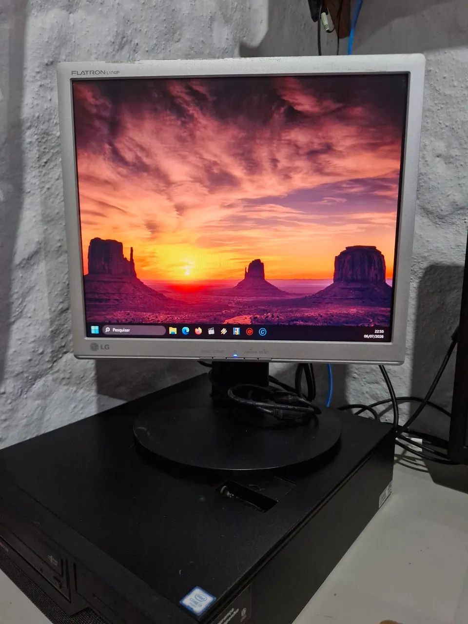 Monitor LCD 17" LG 1742P