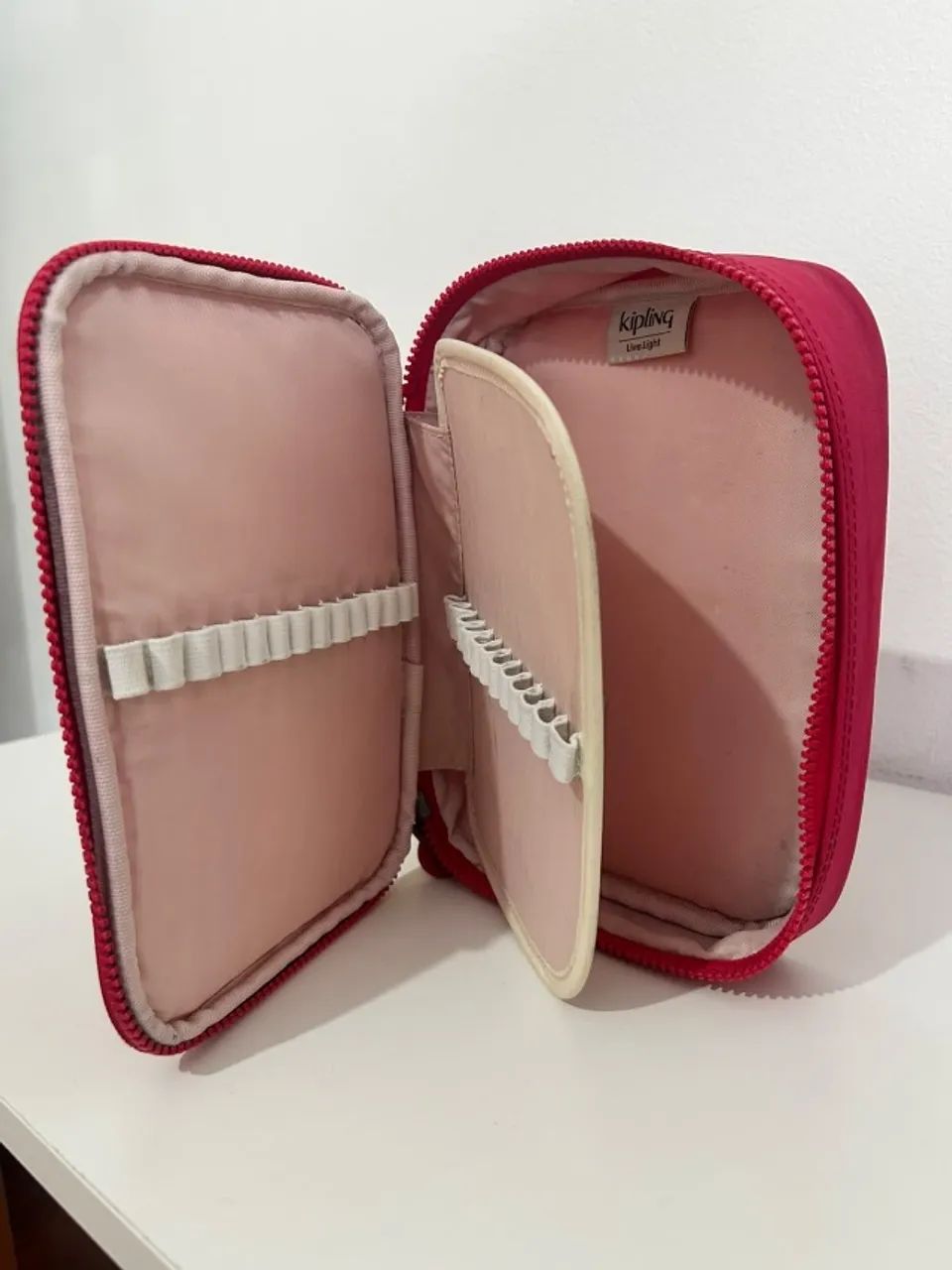 Estojo kipling 