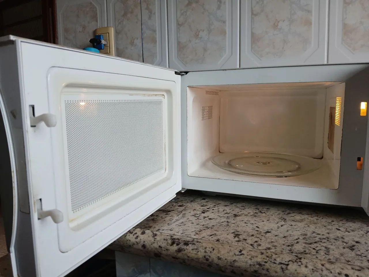 Micro-ondas Electrolux 21 litros  - Foto 2