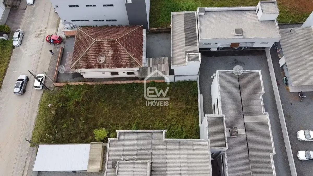 Lote com 383m² em Massaranduba, SC