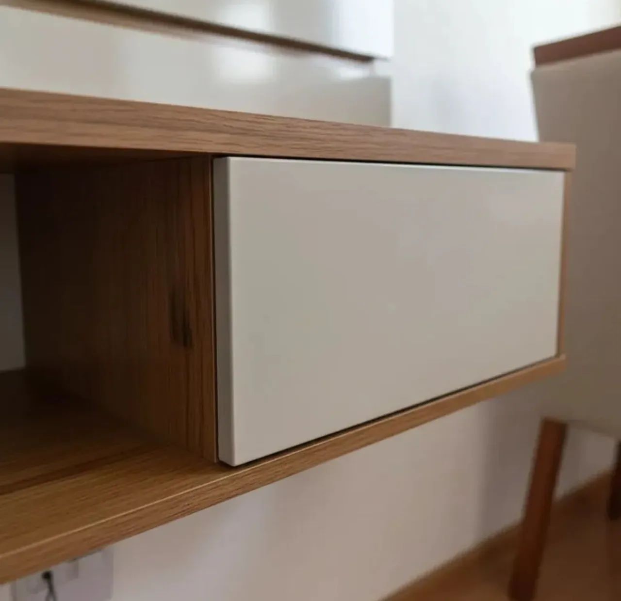 Painel para TV até 70 polegadas Cor Off e Madeira - Foto 4